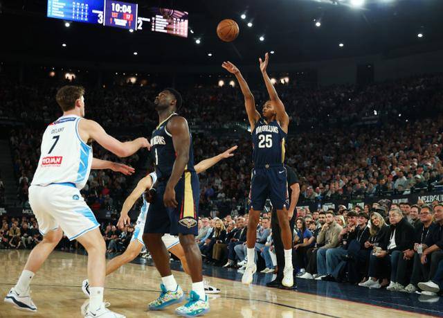 NBA季前赛：鹈鹕力克墨尔本联队 锡安15+5普尔首秀11+4+4