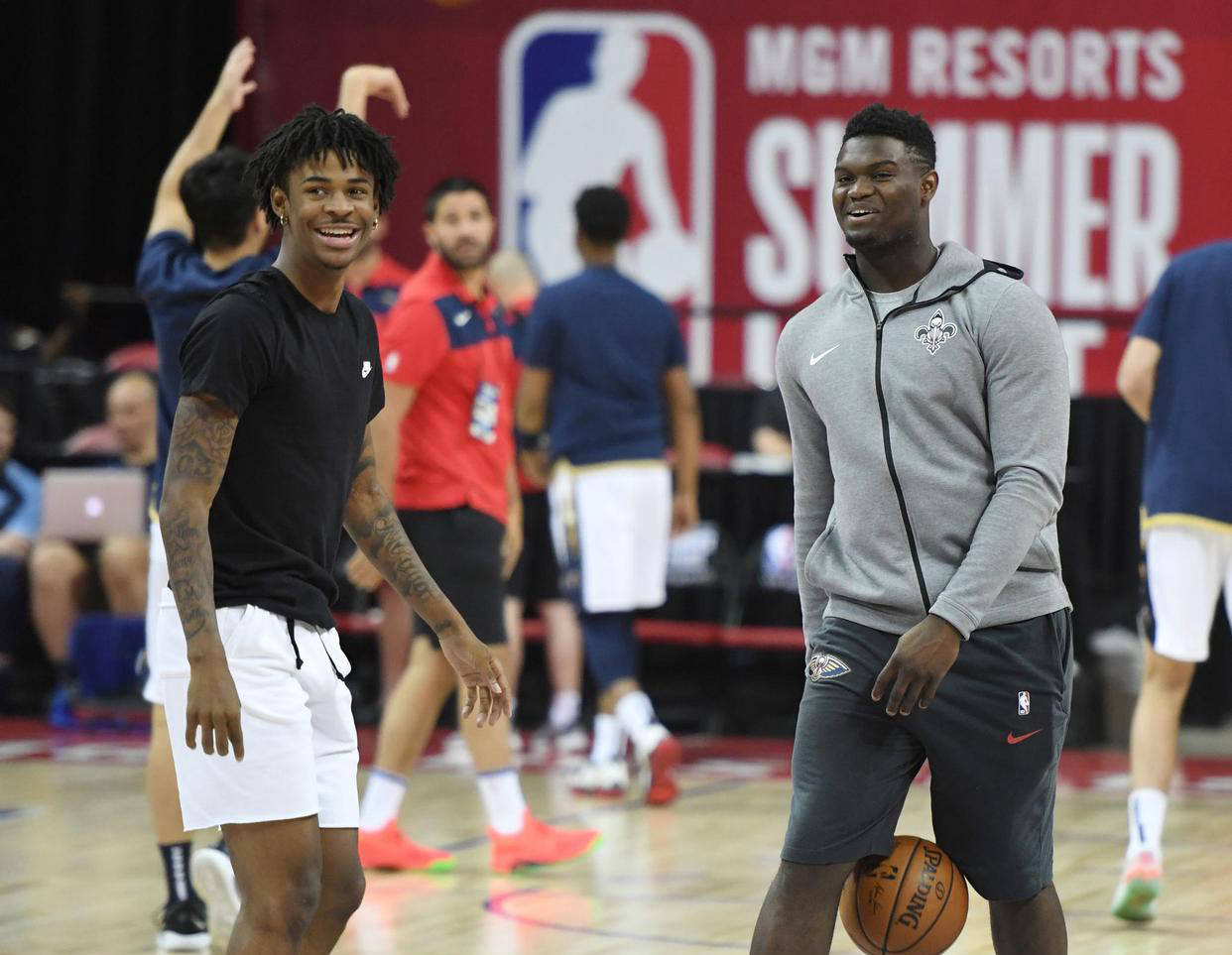 锡安和莫兰特联手拯救NBA扣篮大赛!名宿呼吁振兴赛事,怀念科比卡特时代